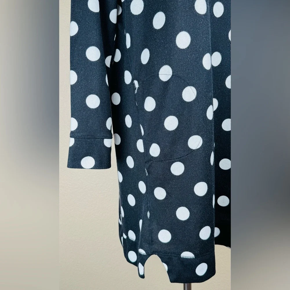 Kate Spade Black w/ White Polka Dot Long Sleeve Shift Dress. Size- M